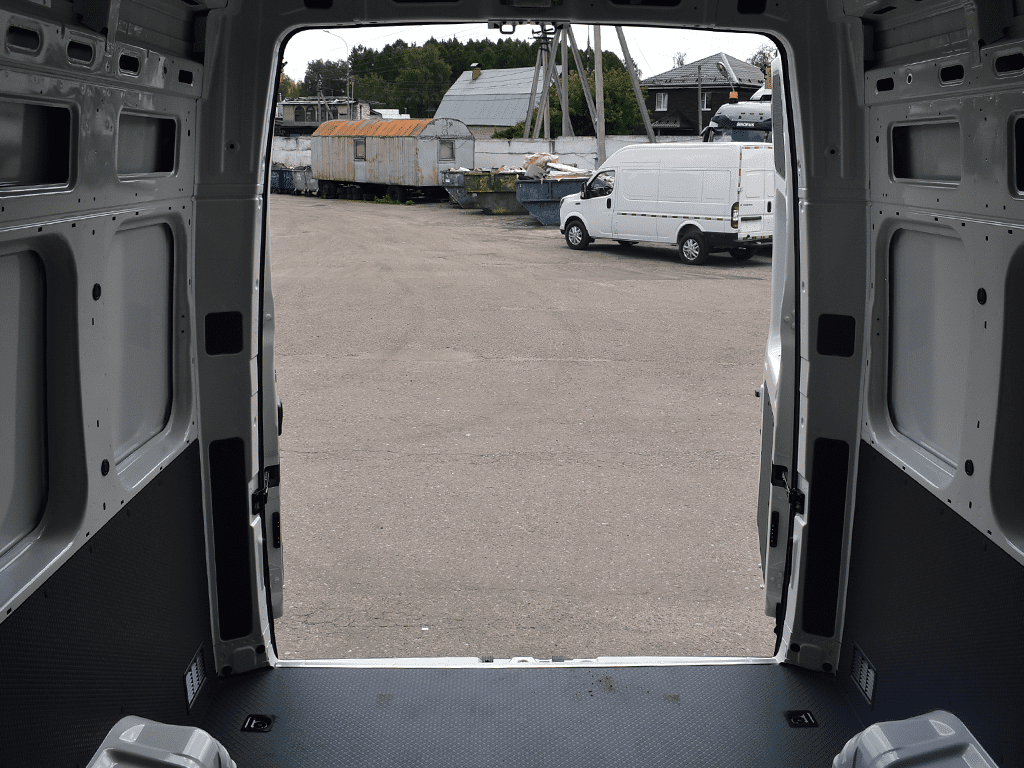 DongFeng K33-561